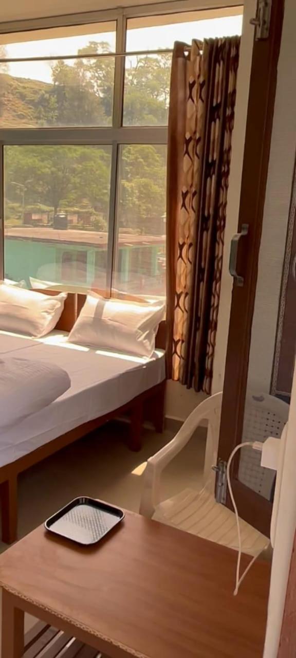 Rishikesh Prithvi Yatra Hotel And Kedarnath ภายนอก รูปภาพ